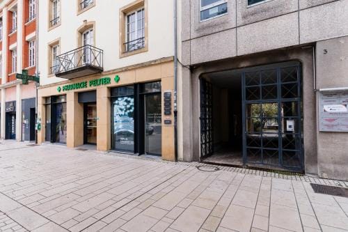 Suite Premium - Place Republique, Wifi & Check-in Autonome Hotel in Metz