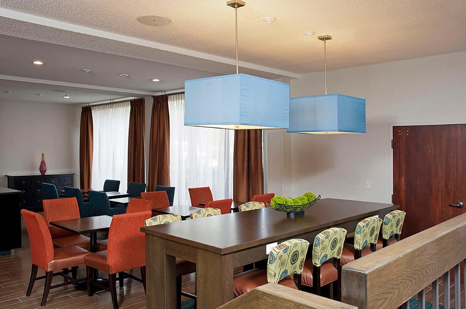 Larkspur Landing Select Ann Arbor Hotel in Ann Arbor