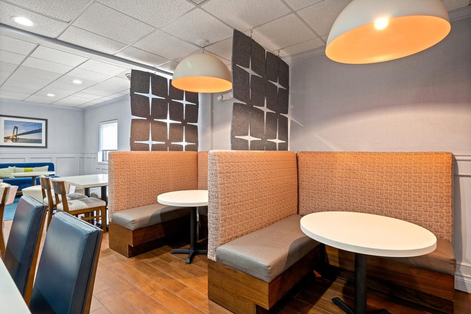 Hampton Inn Bordentown Hotel in Jersey Shore