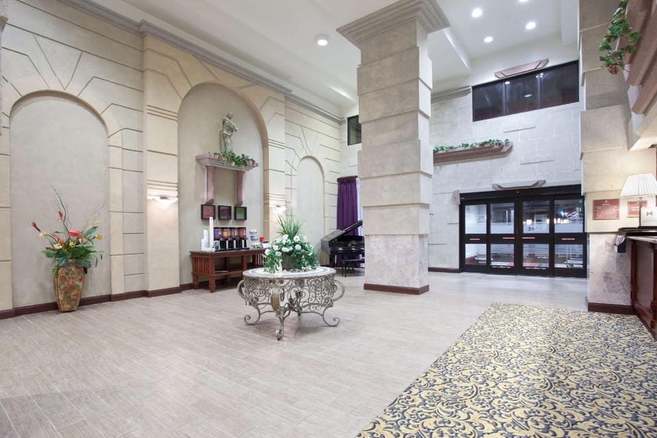 Hampton Inn Bowling Green Hotel in Ohio
