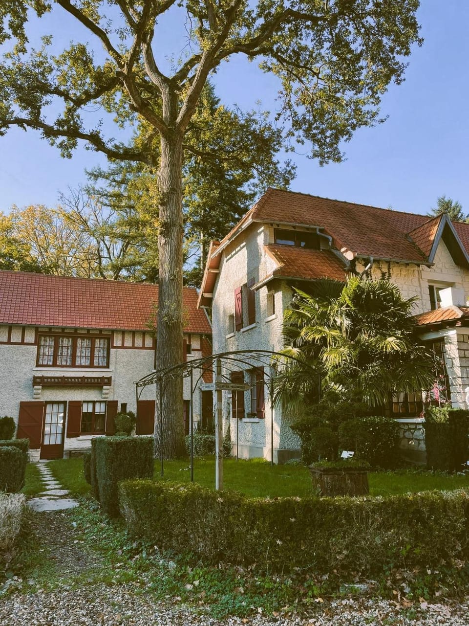 Hostellerie Du Lys Hotel in Île-de-France