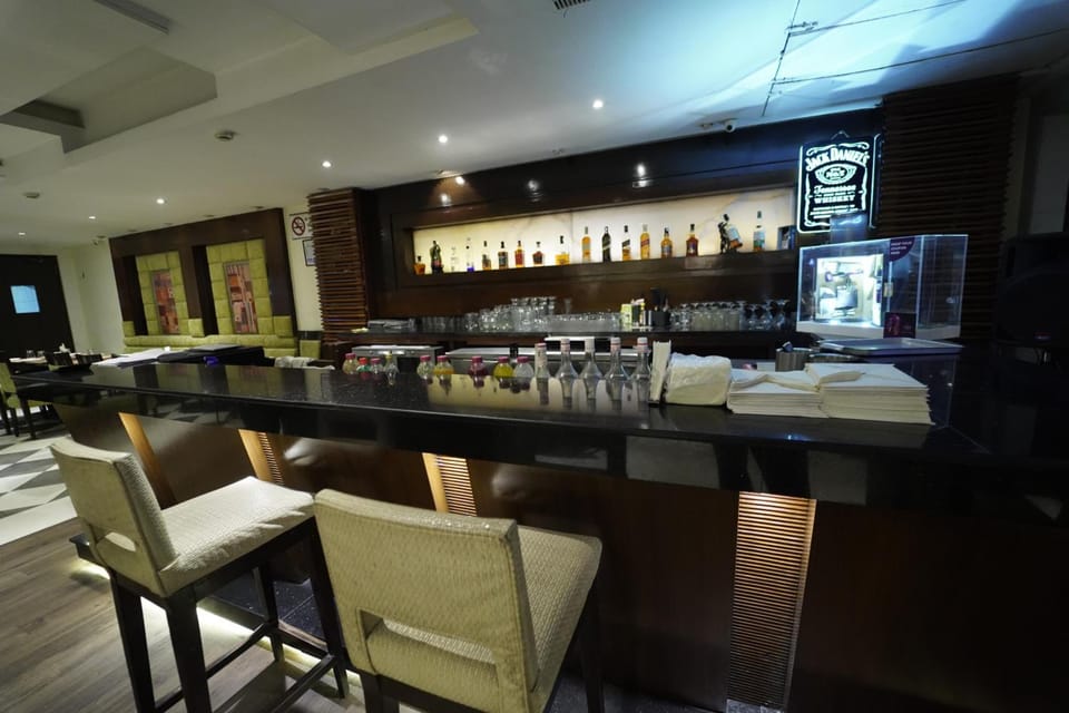 Bar/lounge