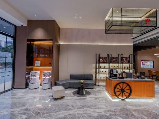 Home Inn Plus - Shanghai Zhangjiang Jidian Port Gaoke Middle Road Hotel in Shanghai