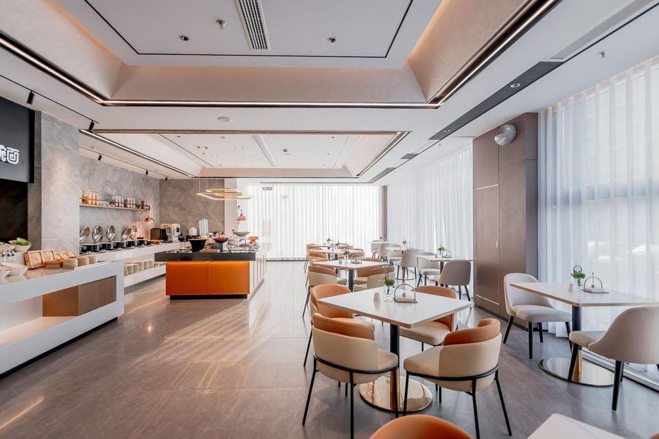 Home Inn Plus - Hangzhou Linping Intime City Subway Station Hotel in Hangzhou