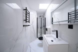 Superb Apt-Passy-Mobility Lease Hotel in Paris