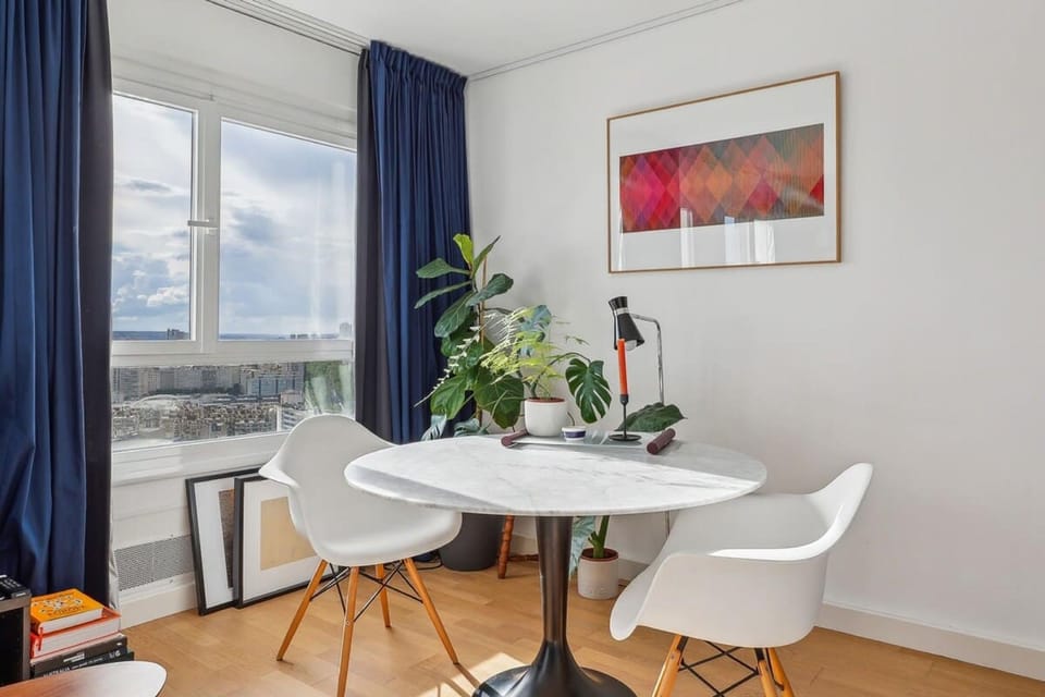 Extra studio on the 23rd floor - Stunning view Hotel in Paris