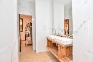 Charmant appartement - 3BR 8P - South Pigalle Hotel in Paris