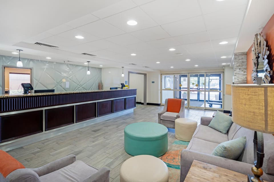 Best Western Plus Chicagoland - Countryside Hotel in Countryside