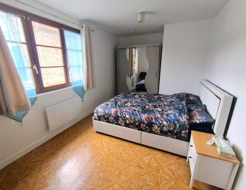 Elegant and cozy city center B&B Hotel in Île-de-France