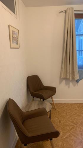 Elegant and cozy city center B&B Hotel in Île-de-France