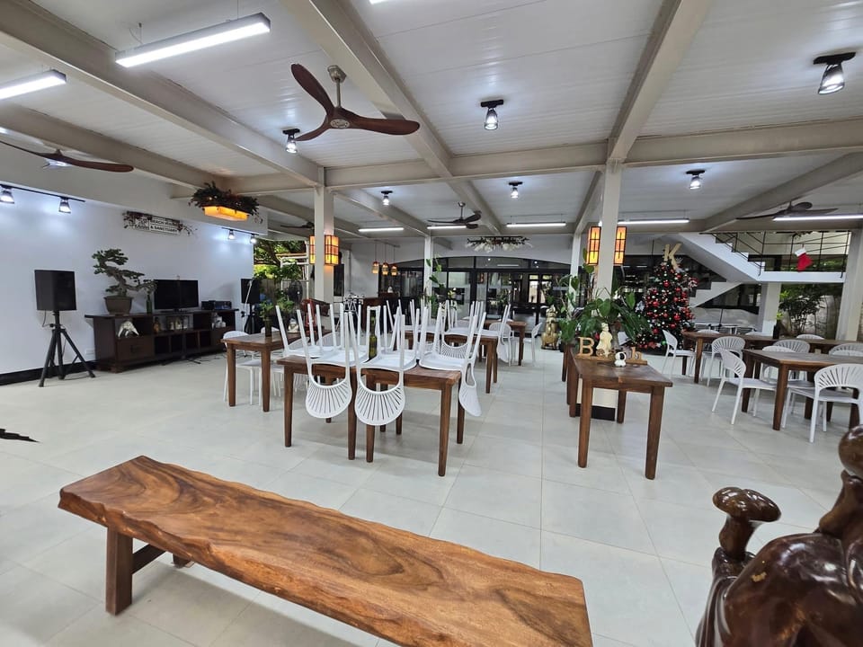 Kawan Beach House and Sanctuary Hotel in Calabarzon