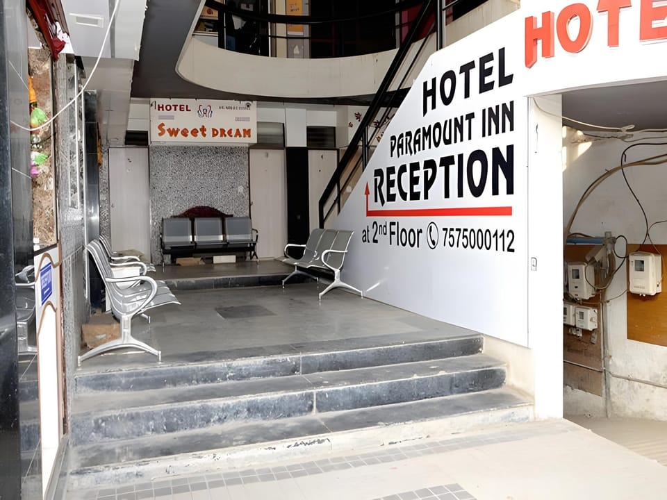 Hotel Paramount Inn Hotel in Gujarat