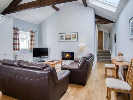 The Granary - 2 Bedroom Cottage - Penally Hotel in Wales