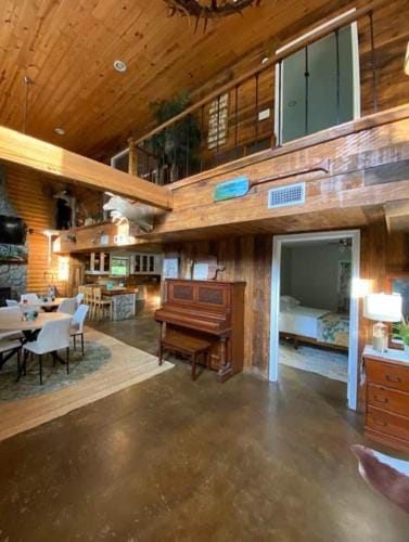 The Back Field Hotel in Mississippi