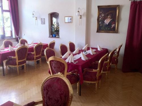 Hotel Zur Hallenburg Hotel in Thuringia, Germany