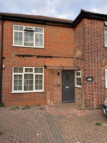 En-suite studios near Wembley Stadium Hotel in Pinner
