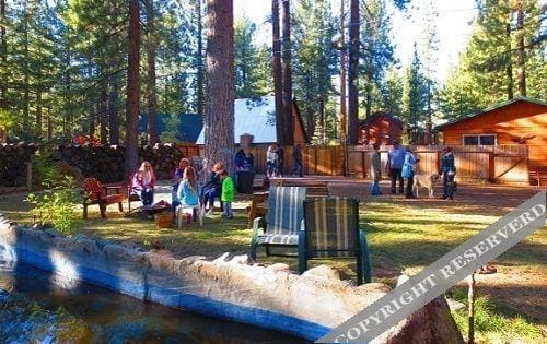 Holly's Place Hotel in Al Tahoe