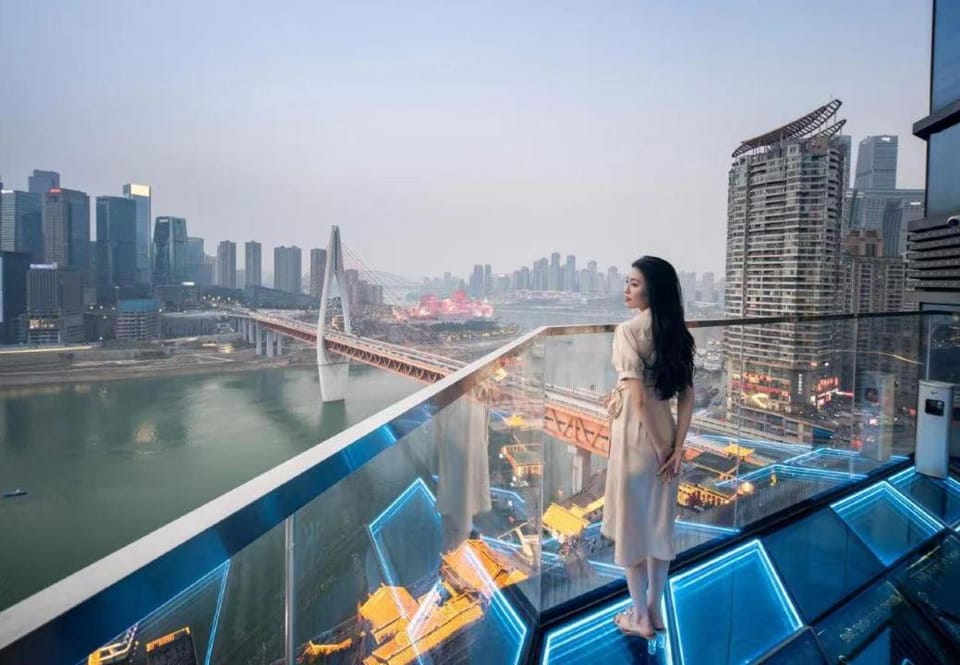 Holiday River View Hotel,Hongya Cave,Jiefangbei,Chongqing Hotel in China