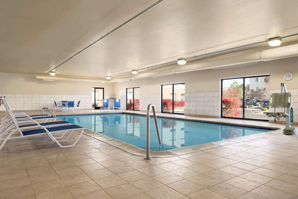 Hampton Inn & Suites Detroit/Sterling Heights Hotel in Sterling Heights