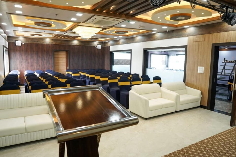 Hotel Purnima International Hotel in West Bengal