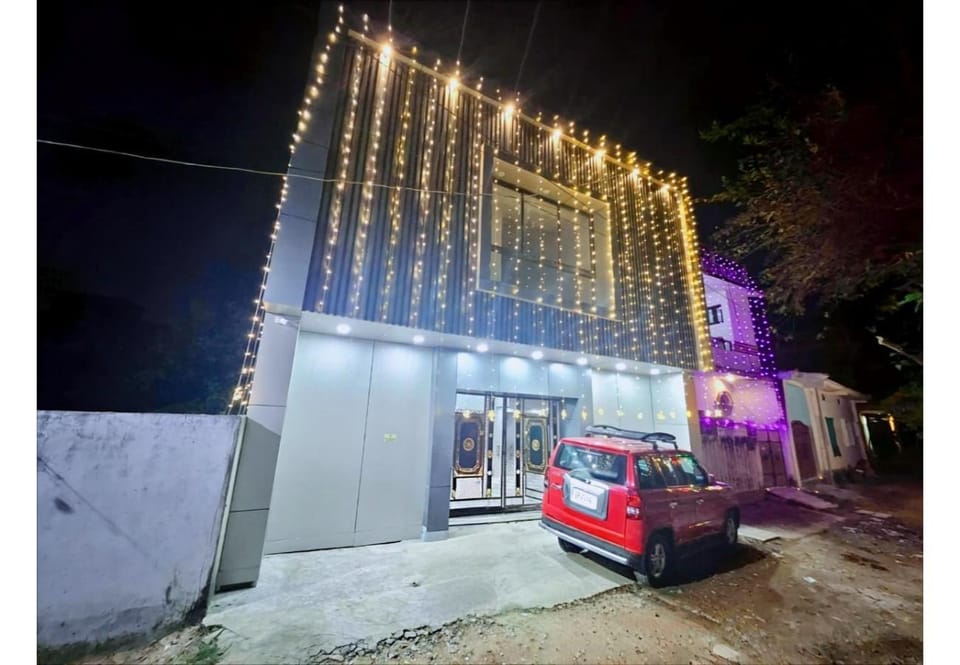 Aakriti's Home Stay Hotel in Varanasi
