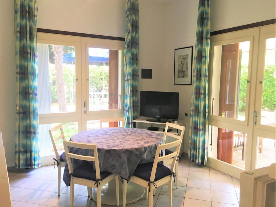 Bibione Pineda villa with porch and garden Resort in Bibione