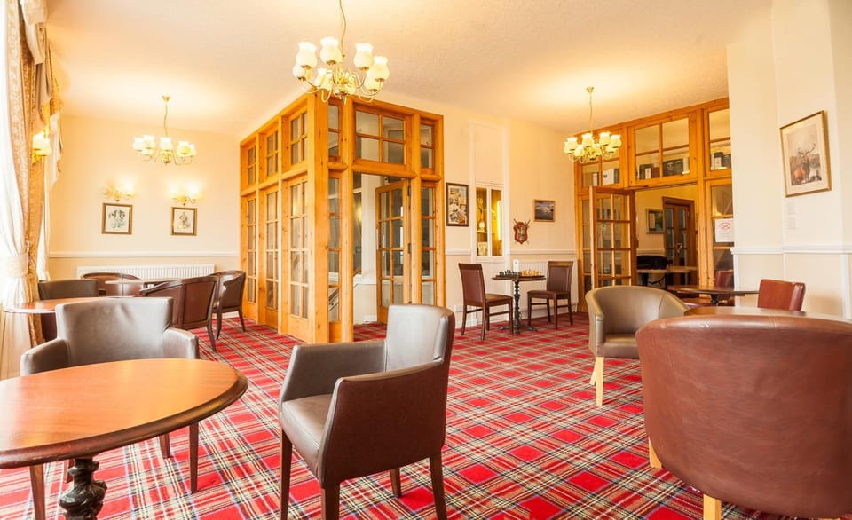 SGE Esplanade Hotel Hotel in Dunoon