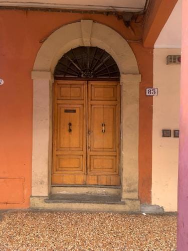 BnB SAN VITALE OTTANTATRE Hotel in Bologna