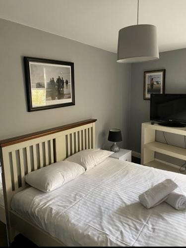 Halstead Rooms Motel in Babergh District