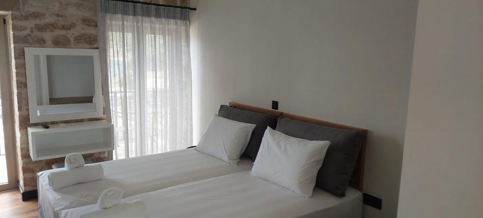 Orizon Othonoi Hotel in Vlorë County, Albania