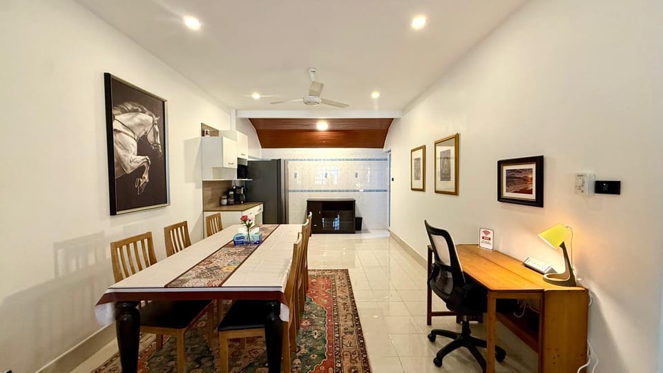 Valley 41 - 2 bdr Private Villa near Phuket Town Resort in Kathu