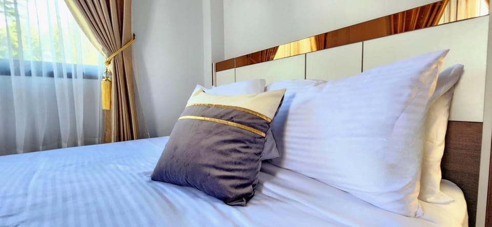 SRE Mae Sot - Entire Villa Resort in Thailand