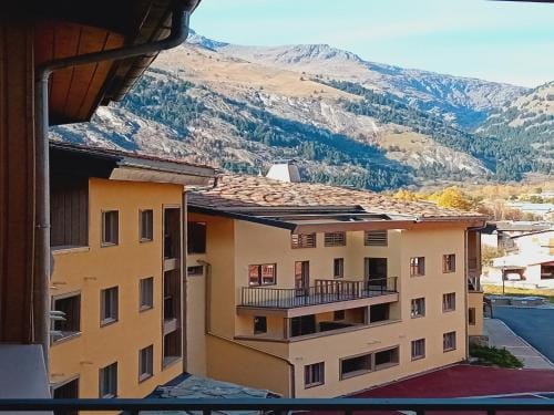 Apartment for 4 people in Val Cenis Hotel in Pralognan-la-Vanoise