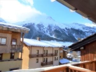 Apartment near Gandola ride Hotel in Piedmont