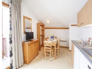 Apartment 50 m from Gondola ride Hotel in Piedmont