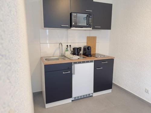 Modernes Apartment 24 Stunden Self-Check In mit Balkon & Parkplatz Hotel in Hesse