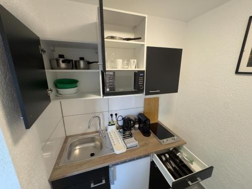 Modernes Apartment 24 Stunden Self-Check In mit Balkon & Parkplatz Hotel in Hesse