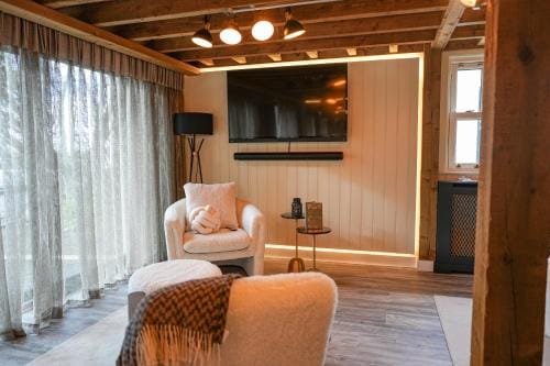 The Treehouse Hideaway Lodge in Northern Ireland