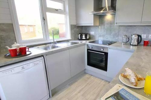 3 Bedroom Superior Lodge with Hot Tub Lodge in New Forest District