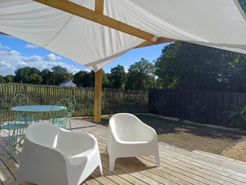 Douce Parenthese au bord de l'eau Hotel in Brittany