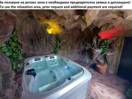 Hot tub