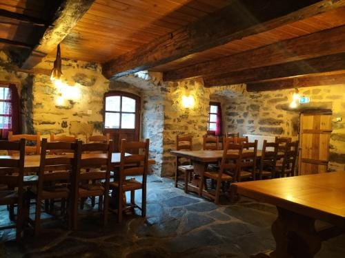 Les Calades Hotel in Auvergne-Rhône-Alpes