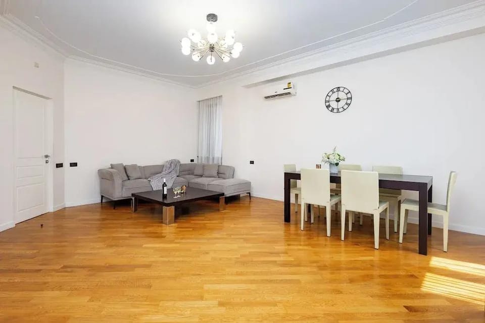 Apartment by Luxe Group SN290 Hotel in Yerevan