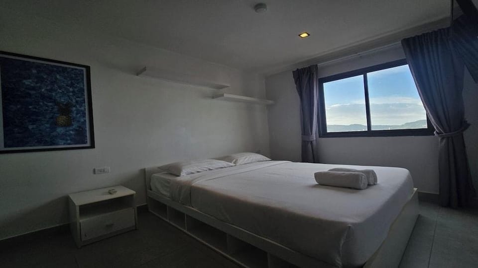 The Chalong Pearl 1BR  T1-703 Hotel in Chalong