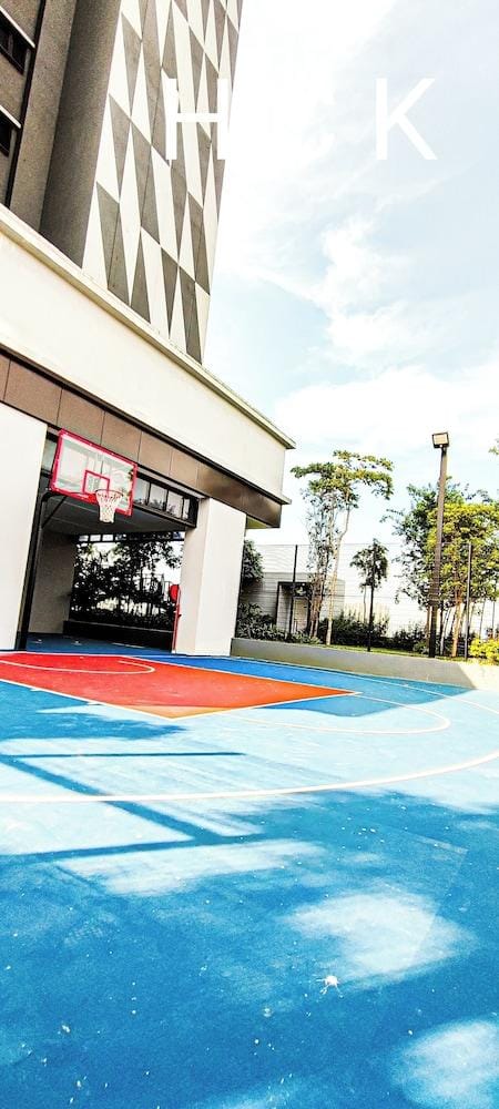 Luxury Balcony at Trion 1 KL by HCK Hotel in Federal Territory of Kuala Lumpur