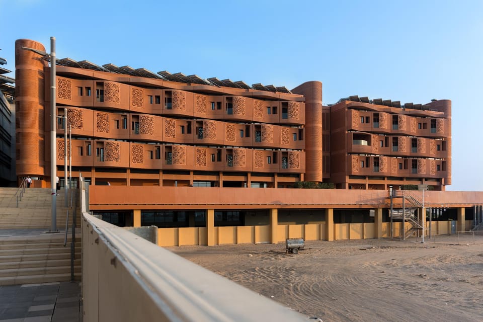 Bloomfields Comfort Stu The Gate Hotel in Abu Dhabi