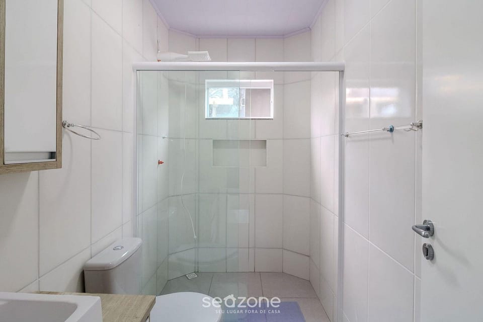 1BR House w/ BBQ & Garage in Penha Jcs0004 Hotel in Penha