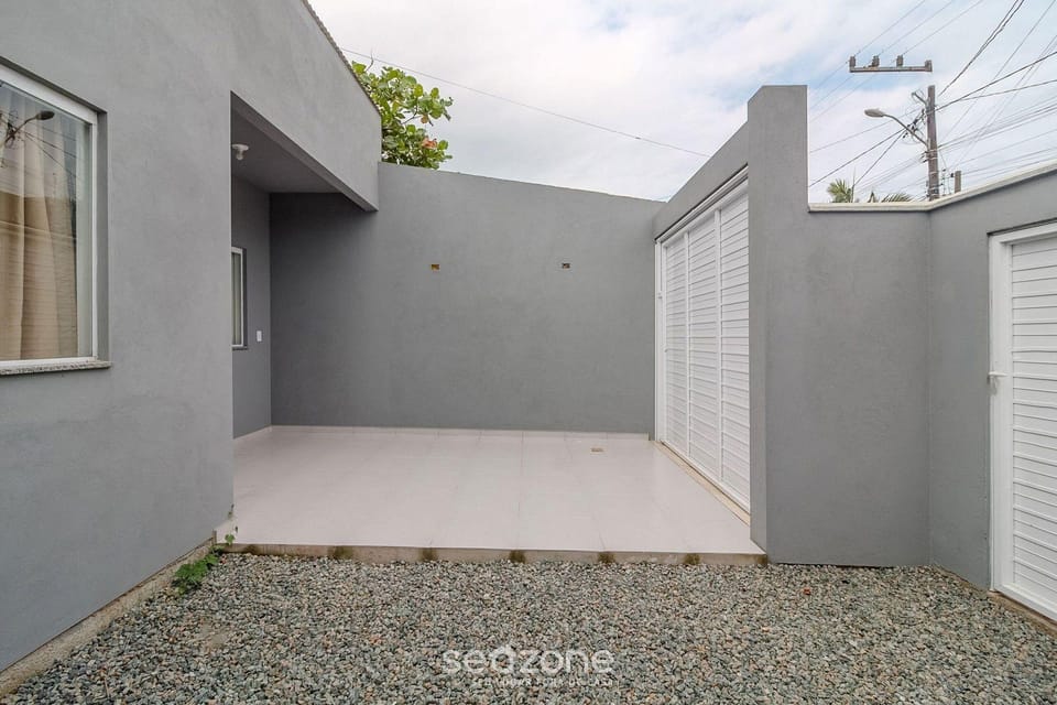 1BR House w/ BBQ & Garage in Penha Jcs0004 Hotel in Penha