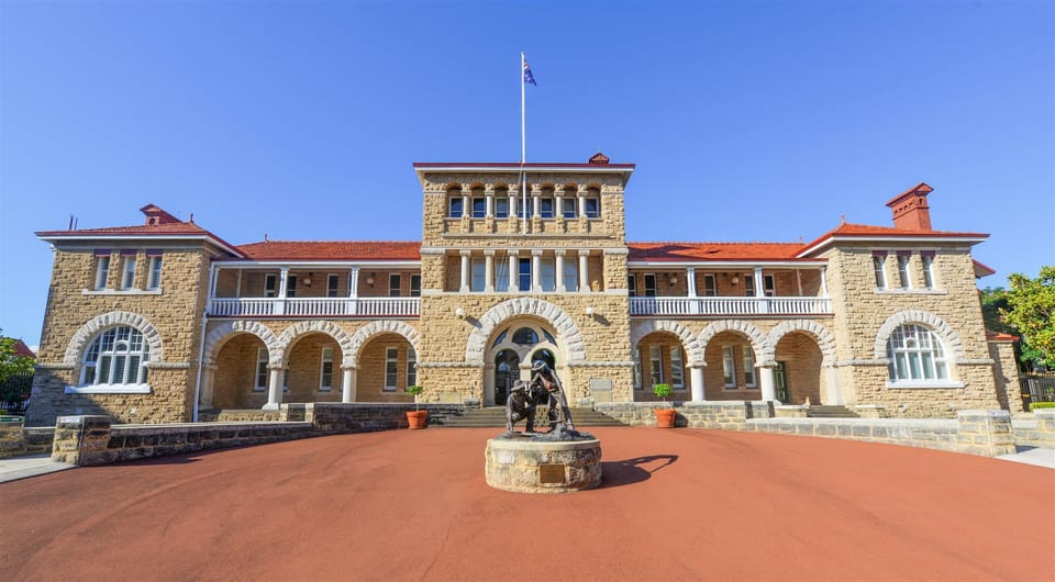 Bespoke East Perth - Sleeps 2 - Superior Wifi Hotel in Perth