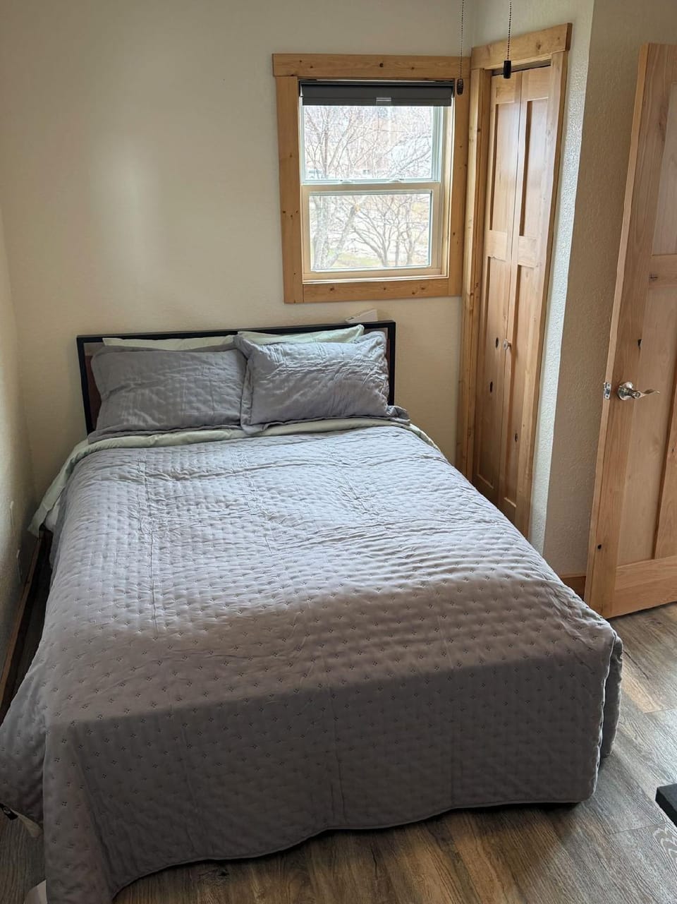 Mill Street Upper Apartment Hotel in Munising